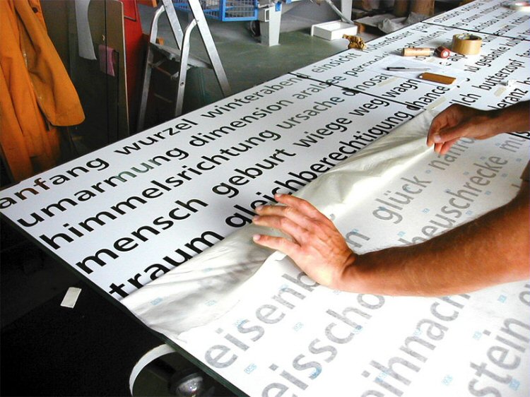 Sichtschutz - Glastrennwand - Übertragungsfolie